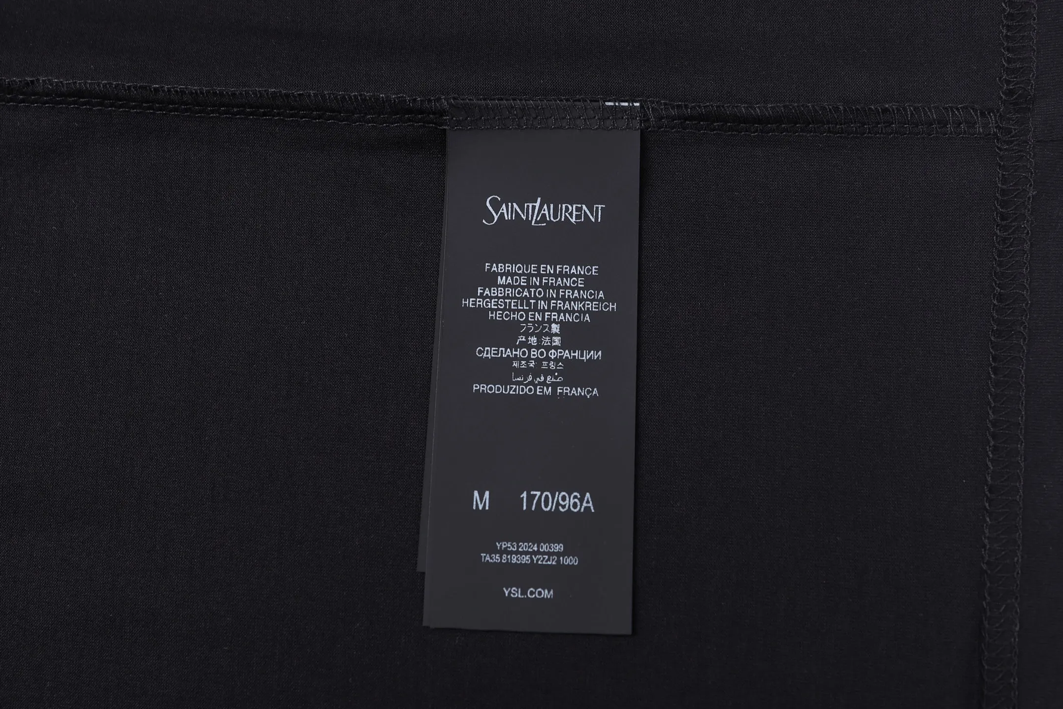 Salnt Laurent （Black） 2,322 ， 50 170 ， YSL Black T ， YSL ， 。 ， ， Same Style ， ， ， ， Same Style。 Size:S-M-L-XL